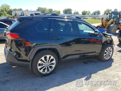 Trzecie zdjęcie samochodu z tyłu: 2023 TOYOTA RAV4 XLE PREMIUM VIN:2T3C1RFV0PC245809 - miniatura