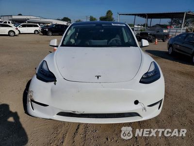 Piąte zdjęcie samochodu w środku: 2023 TESLA MODEL Y VIN:7SAYGDEE4PA088752 - miniatura
