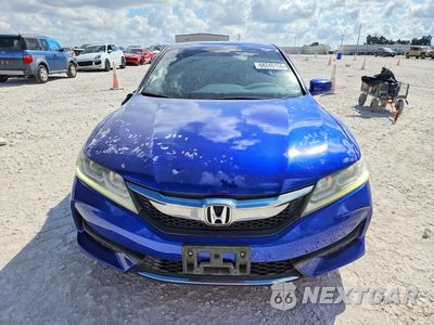 Piąte zdjęcie samochodu w środku: 2017 HONDA ACCORD EXL VIN:1HGCT1B81HA002733 - miniatura