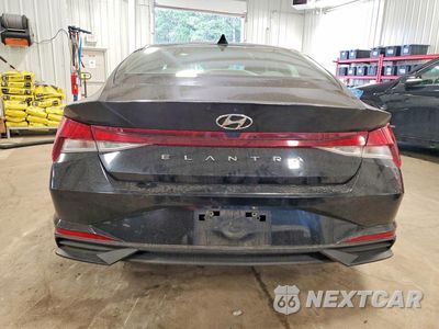 Zdjęcie 6 z 12 samochodu: 2022 HYUNDAI ELANTRA SEL VIN:KMHLM4AG2NU327371 - miniatura