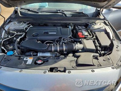 Zdjęcie 11 z 12 samochodu: 2018 HONDA ACCORD SPORT VIN:1HGCV2F33JA000731 - miniatura