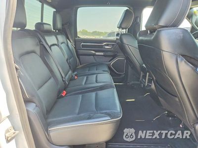Zdjęcie 10 z 12 samochodu: 2020 RAM 1500 LARAMIE VIN:1C6SRFJT2LN309431 - miniatura