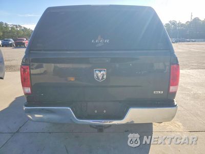 Zdjęcie 6 z 12 samochodu: 2017 RAM 1500 SLT VIN:1C6RR6GT6HS535521 - miniatura