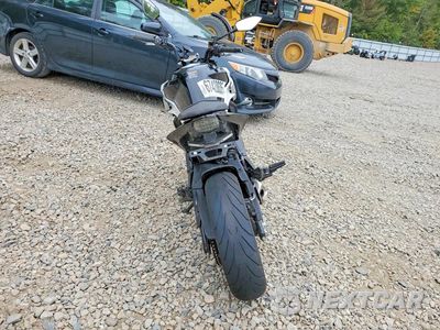 Czwarte zdjęcie samochodu z boku: 2023 CF MOTO 650NK VIN:LCEPEVLB6P6000313 - miniatura