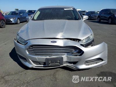 Piąte zdjęcie samochodu w środku: 2016 FORD FUSION SE VIN:3FA6P0H74GR320350 - miniatura