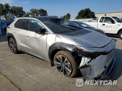 Czwarte zdjęcie samochodu z boku: 2023 TOYOTA BZ4X LIMITED VIN:JTMABACA2PA026435 - miniatura