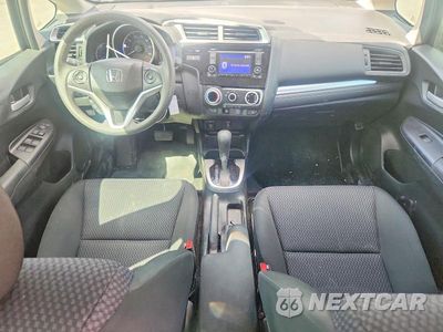 Zdjęcie 8 z 12 samochodu: 2019 HONDA FIT LX VIN:3HGGK5H45KM729559 - miniatura