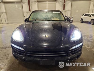 Piąte zdjęcie samochodu w środku: 2011 PORSCHE CAYENNE VIN:WP1AA2A28BLA10465 - miniatura