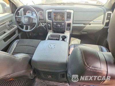 Zdjęcie 8 z 12 samochodu: 2017 RAM 1500 SLT VIN:1C6RR6LT7HS714723 - miniatura