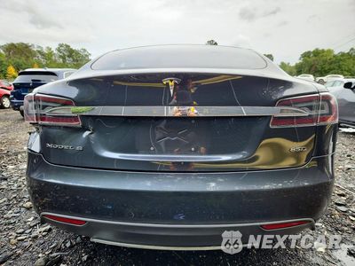 Zdjęcie 6 z 12 samochodu: 2015 TESLA MODEL S 85D VIN:5YJSA1H25FFP78998 - miniatura