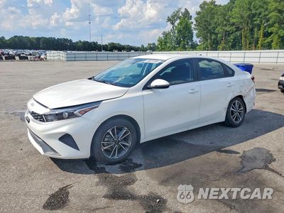 2022 KIA FORTE LXS 3KPF24AD2NE496236 - główne zdjęcie licytacji z USA - miniatura