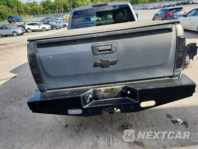 Zdjęcie 6 z 13 samochodu: 2011 CHEVROLET SILVERADO K1500 LT VIN:1GCRKSE33BZ417496 - miniatura