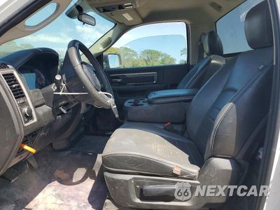Zdjęcie 7 z 12 samochodu: 2021 RAM 1500 CLASSIC TRADESMAN VIN:3C6JR6DG1MG624533 - miniatura