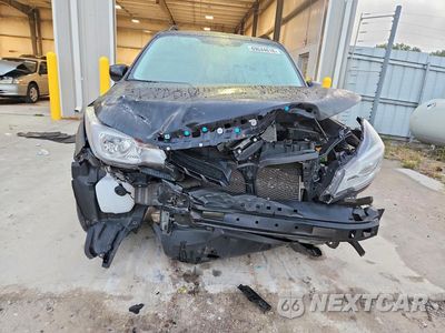 Piąte zdjęcie samochodu w środku: 2018 SUBARU FORESTER 2.5I PREMIUM VIN:JF2SJAEC2JG586709 - miniatura