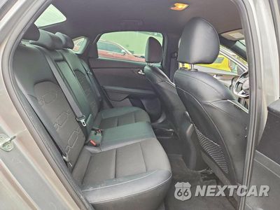 Zdjęcie 10 z 13 samochodu: 2022 KIA FORTE GT LINE VIN:3KPF54AD4NE511018 - miniatura