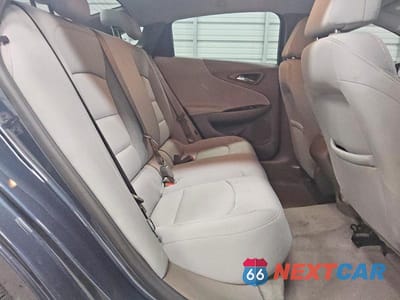 Zdjęcie 10 z 12 samochodu: 2020 CHEVROLET MALIBU LS VIN:1G1ZB5STXLF154277 - miniatura