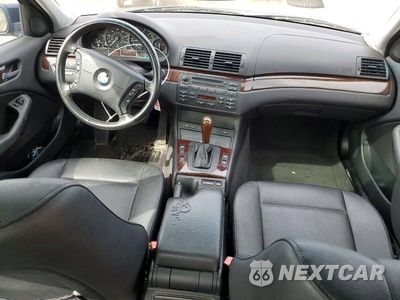 Zdjęcie 8 z 12 samochodu: 2005 BMW 325 I VIN:WBAET37415NJ86811 - miniatura