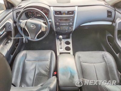 Zdjęcie 8 z 12 samochodu: 2015 NISSAN ALTIMA 2.5 S VIN:1N4AL3AP7FN402107 - miniatura
