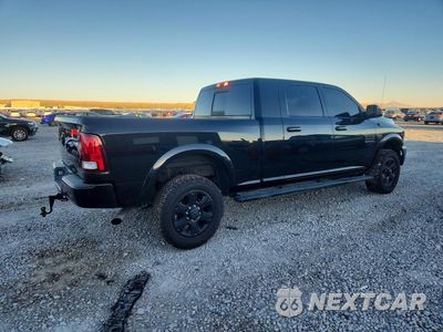 Trzecie zdjęcie samochodu z tyłu: 2018 RAM 2500 LARAMIE VIN:3C6UR5NJ1JG192443 - miniatura