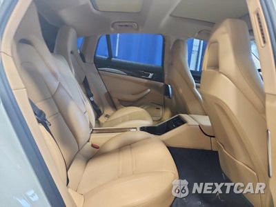 Zdjęcie 10 z 12 samochodu: 2017 PORSCHE PANAMERA 2 VIN:WP0AA2A76HL100591 - miniatura