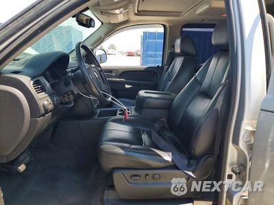Zdjęcie 7 z 13 samochodu: 2011 CHEVROLET TAHOE K1500 LT VIN:1GNSKBE02BR105278 - miniatura