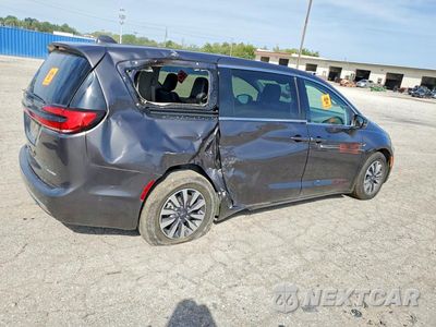Trzecie zdjęcie samochodu z tyłu: 2022 CHRYSLER PACIFICA HYBRID TOURING L VIN:2C4RC1L78NR121482 - miniatura
