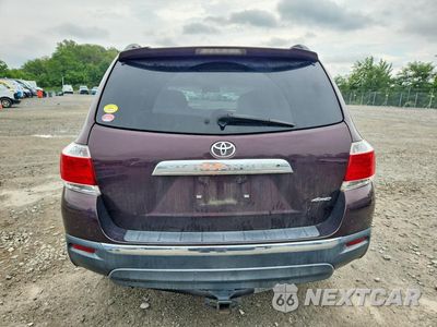 Zdjęcie 6 z 13 samochodu: 2013 TOYOTA HIGHLANDER LIMITED VIN:5TDDK3EH6DS179238 - miniatura