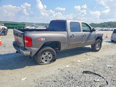 Trzecie zdjęcie samochodu z tyłu: 2012 CHEVROLET SILVERADO K1500 LT VIN:3GCPKSE7XCG244717 - miniatura