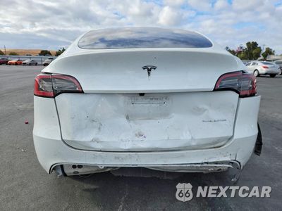Zdjęcie 6 z 12 samochodu: 2024 TESLA MODEL Y VIN:7SAYGDEE5RF989036 - miniatura