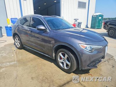 Czwarte zdjęcie samochodu z boku: 2018 ALFA ROMEO STELVIO VIN:ZASFAKAN3J7B80331 - miniatura