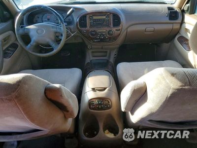 Zdjęcie 8 z 13 samochodu: 2002 TOYOTA SEQUOIA SR5 VIN:5TDZT34A12S132638 - miniatura