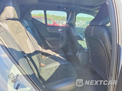 Zdjęcie 11 z 13 samochodu: 2022 VOLVO XC40 P8 RECHARGE ULTIMATE VIN:YV4ED3UB7N2684299 - miniatura