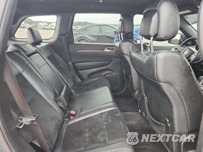 Zdjęcie 11 z 14 samochodu: 2018 JEEP GRAND CHEROKEE LAREDO VIN:1C4RJFAGXJC374845 - miniatura