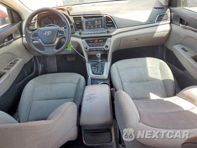 Zdjęcie 8 z 13 samochodu: 2017 HYUNDAI ELANTRA SE VIN:5NPD84LF5HH029025 - miniatura