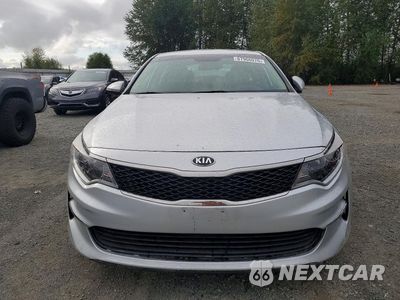 Piąte zdjęcie samochodu w środku: 2018 KIA OPTIMA LX VIN:5XXGT4L36JG261765 - miniatura