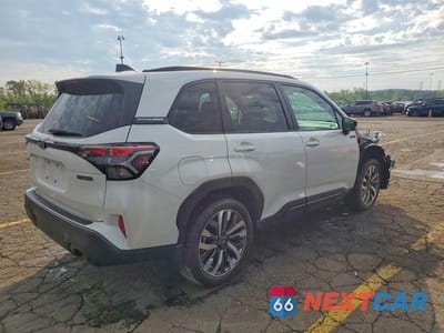 Trzecie zdjęcie samochodu z tyłu: 2026 SUBARU FORESTER TOURING VIN:4S4SLST73T3083653 - miniatura
