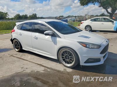 Czwarte zdjęcie samochodu z boku: 2016 FORD FOCUS ST VIN:1FADP3L91GL309175 - miniatura