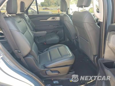 Zdjęcie 11 z 14 samochodu: 2025 FORD EXPLORER VIN:1FMUK8DH3SGC70131 - miniatura