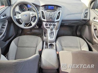 Zdjęcie 8 z 12 samochodu: 2013 FORD FOCUS SE VIN:1FADP3F22DL223626 - miniatura