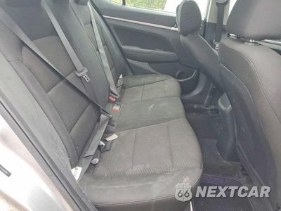 Zdjęcie 10 z 12 samochodu: 2020 HYUNDAI ELANTRA SEL VIN:5NPD84LF9LH626896 - miniatura