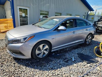 2016 HYUNDAI SONATA HYBRID LIMITED KMHE34L16GA023016 - główne zdjęcie licytacji z USA - miniatura