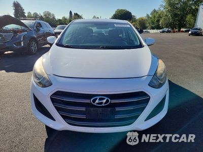 Piąte zdjęcie samochodu w środku: 2017 HYUNDAI ELANTRA GT BASE VIN:KMHD35LH9HU358690 - miniatura