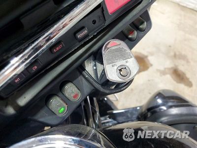 Zdjęcie 8 z 9 samochodu: 2005 HARLEY-DAVIDSON FLHTCUI VIN:1HD1FCW1X5Y640440 - miniatura