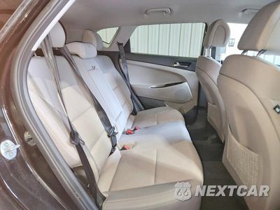 Zdjęcie 11 z 13 samochodu: 2018 HYUNDAI TUCSON SEL VIN:KM8J33A46JU612093 - miniatura