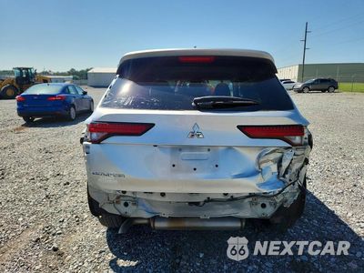 Zdjęcie 6 z 14 samochodu: 2022 MITSUBISHI OUTLANDER SE VIN:JA4J3UA86NZ043939 - miniatura