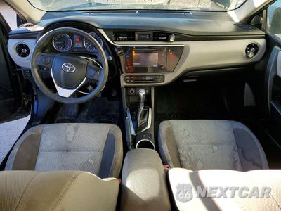 Zdjęcie 8 z 12 samochodu: 2018 TOYOTA COROLLA LE VIN:2T1BURHE0JC095281 - miniatura