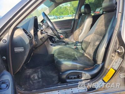 Zdjęcie 7 z 13 samochodu: 2001 LEXUS IS 300 VIN:JTHBD182010008060 - miniatura