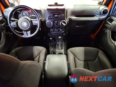 Zdjęcie 8 z 13 samochodu: 2013 JEEP WRANGLER UNLIMITED SPORT VIN:1C4BJWDG5DL520120 - miniatura
