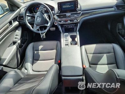 Zdjęcie 8 z 13 samochodu: 2022 HONDA ACCORD HYBRID SPORT VIN:1HGCV3F29NA046969 - miniatura
