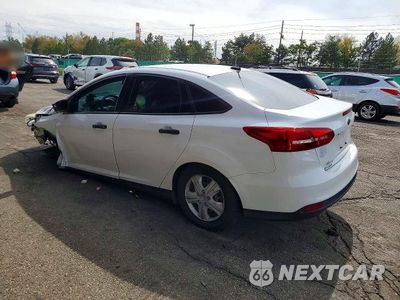 Drugie zdjęcie samochodu z przodu: 2017 FORD FOCUS S VIN:1FADP3E26HL324580 - miniatura